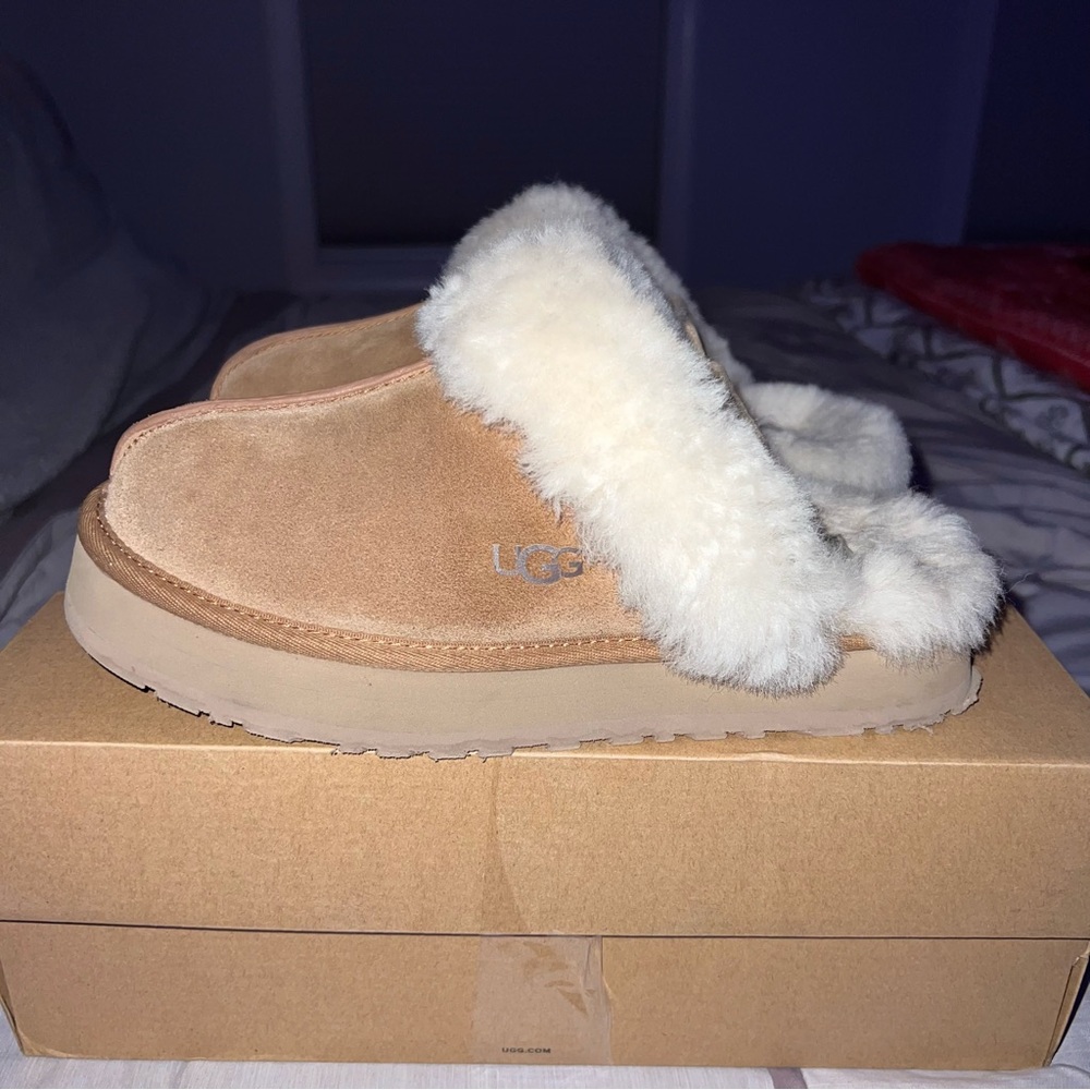 UGG Disquette Slipper